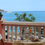 Oda ve Kahvaltı Raineri Giardini Naxos
