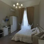 Oda ve Kahvaltı Raineri Giardini Naxos