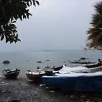 Oda ve Kahvaltı Raineri