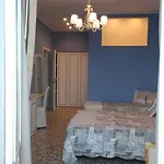 Raineri Oda ve Kahvaltı Giardini Naxos