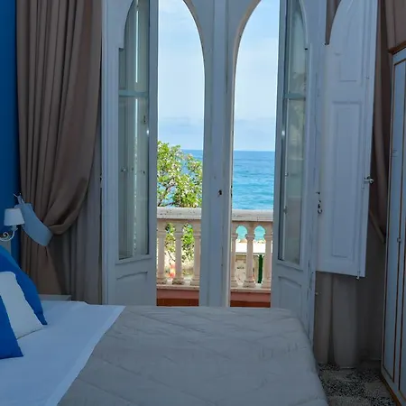 Raineri 4* Giardini-Naxos